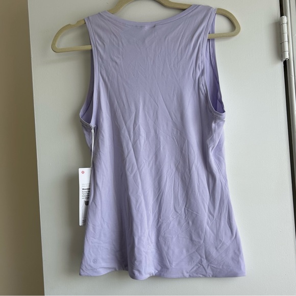 NWT Lululemon Wundermost Scoop Neck Tank Top in Lavender Frost **Flawed** - Picture 4 of 8